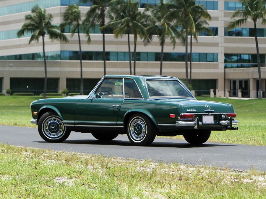 Mercedes-Benz 280 SL 1967 года  (US) (фото 23 из 25)